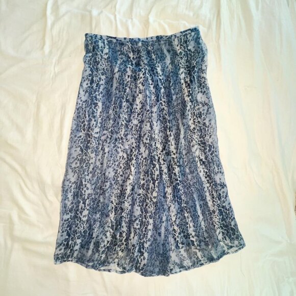 Vintage Blue and white floral print midi skirt - Picture 1 of 4